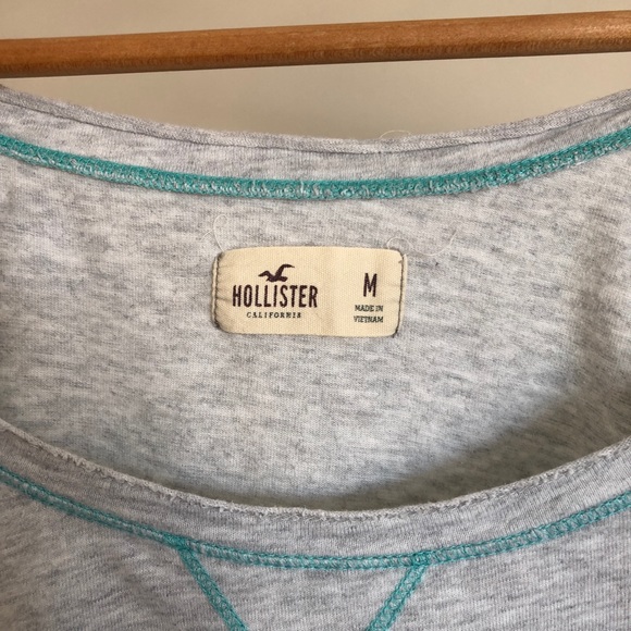 Hollister Scoop Neck Long Sleeve - Picture 3 of 3